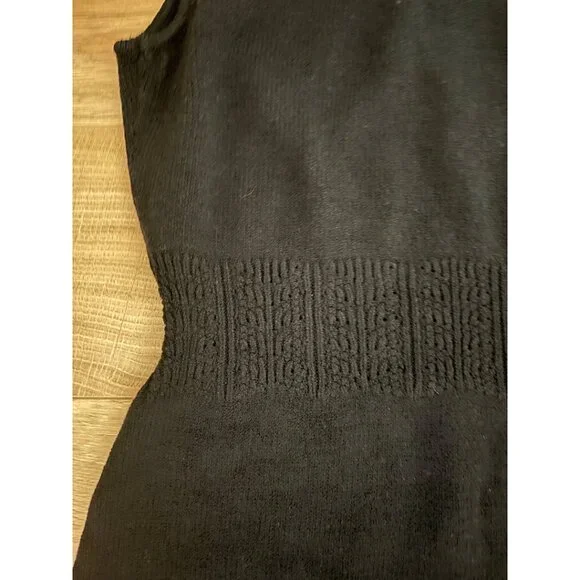 St. John Collection Dress - Picture 6 of 7